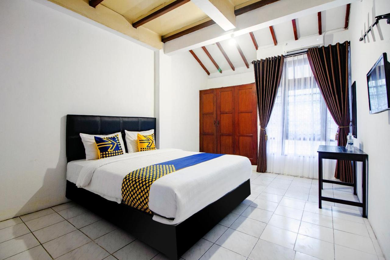 Spot On 2107 Ijo Pupus Syariah Residence Baturetno Esterno foto