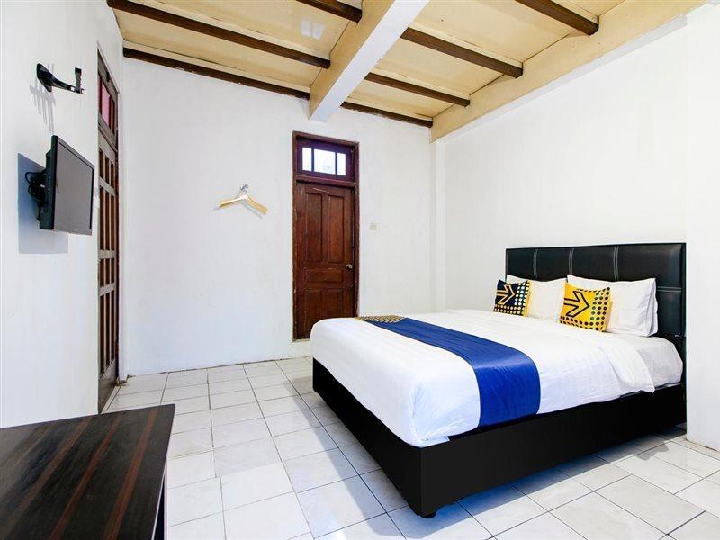 Spot On 2107 Ijo Pupus Syariah Residence Baturetno Esterno foto