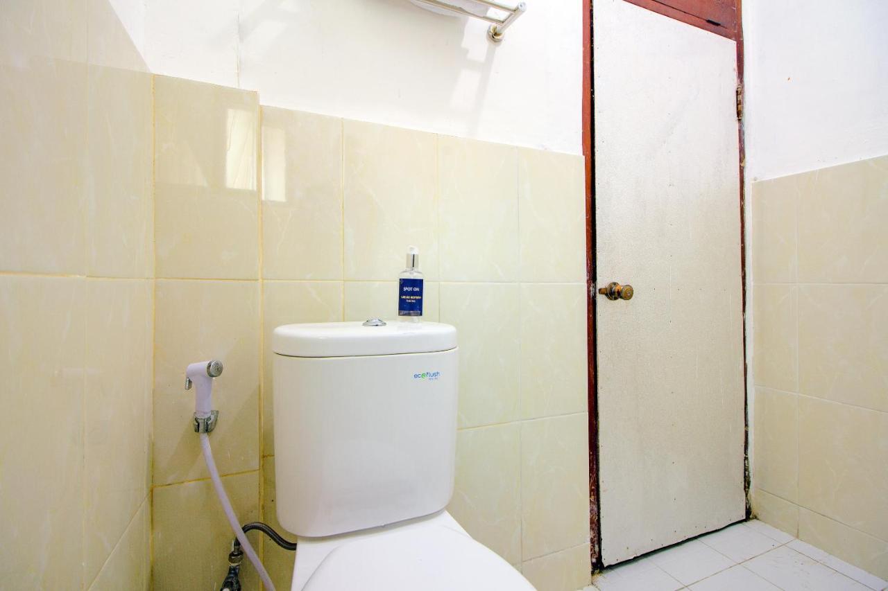 Spot On 2107 Ijo Pupus Syariah Residence Baturetno Esterno foto