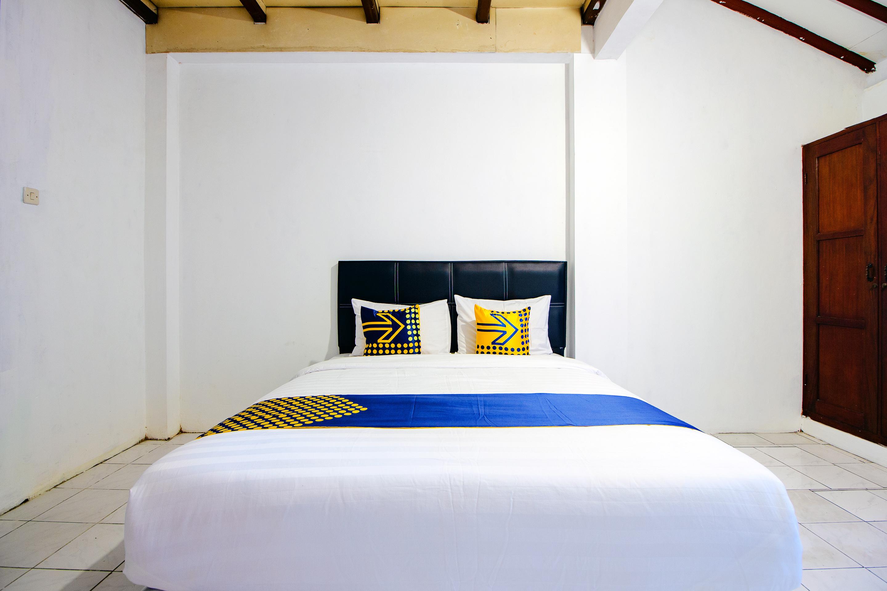 Spot On 2107 Ijo Pupus Syariah Residence Baturetno Esterno foto