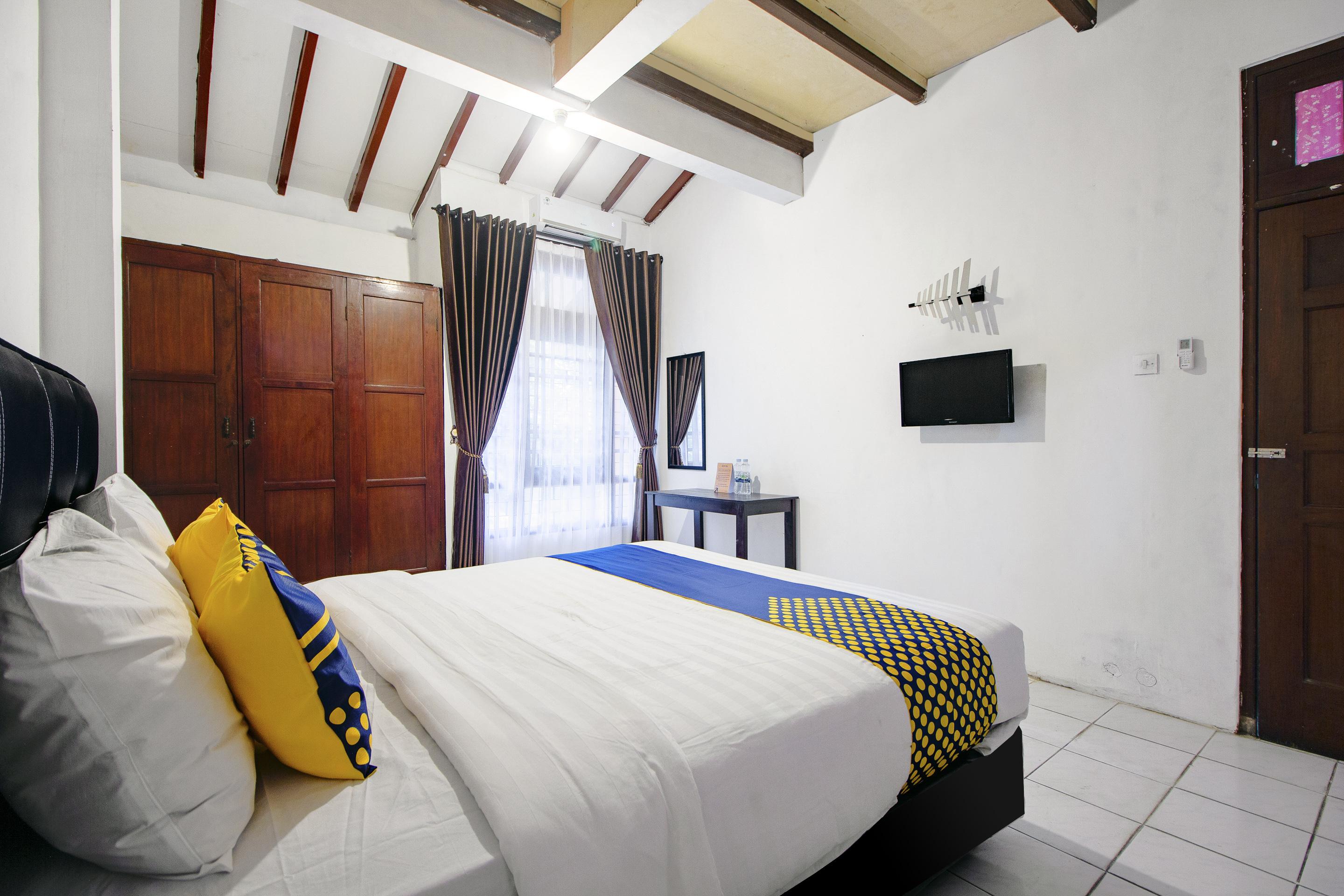 Spot On 2107 Ijo Pupus Syariah Residence Baturetno Esterno foto