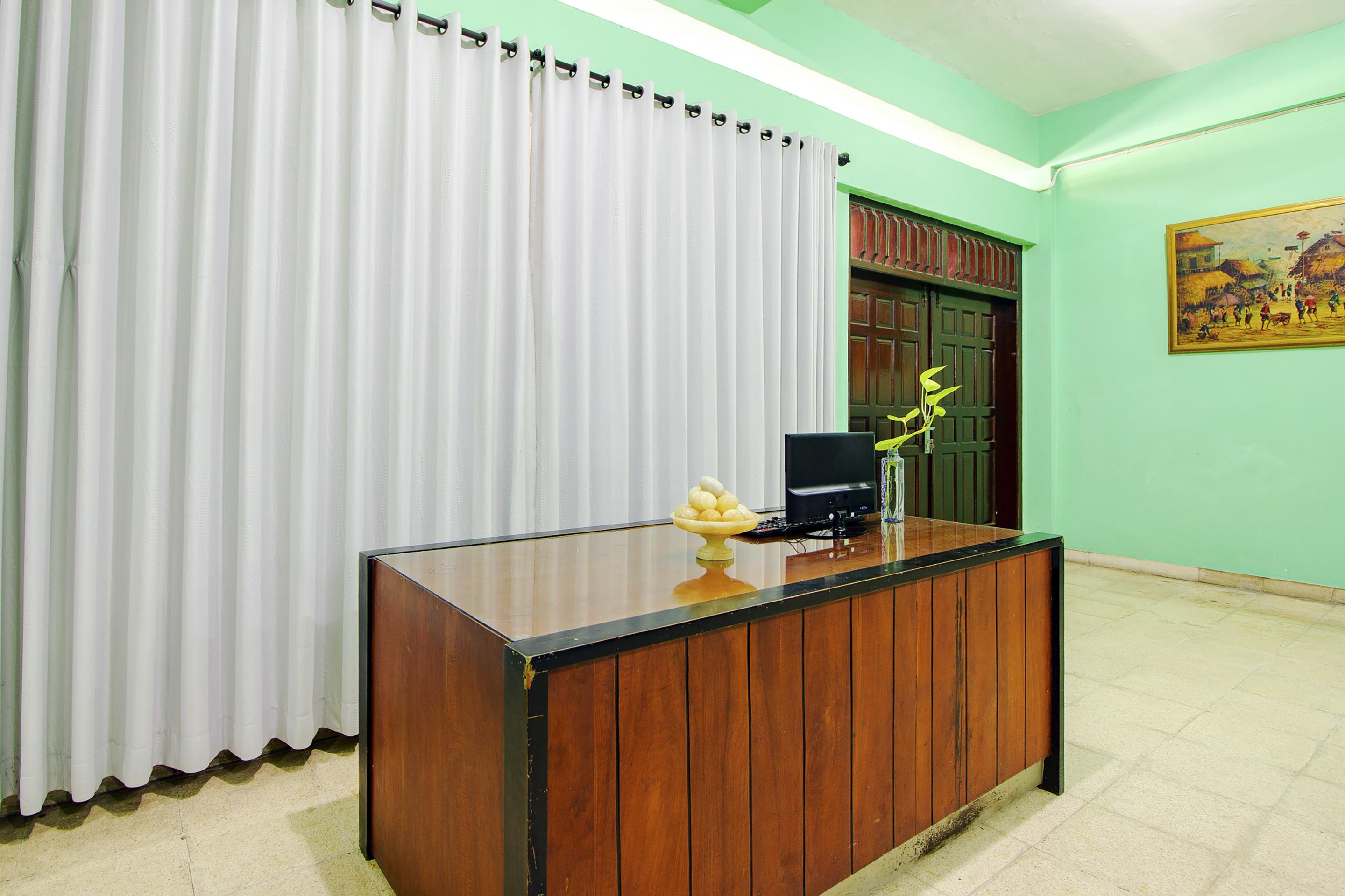 Spot On 2107 Ijo Pupus Syariah Residence Baturetno Esterno foto