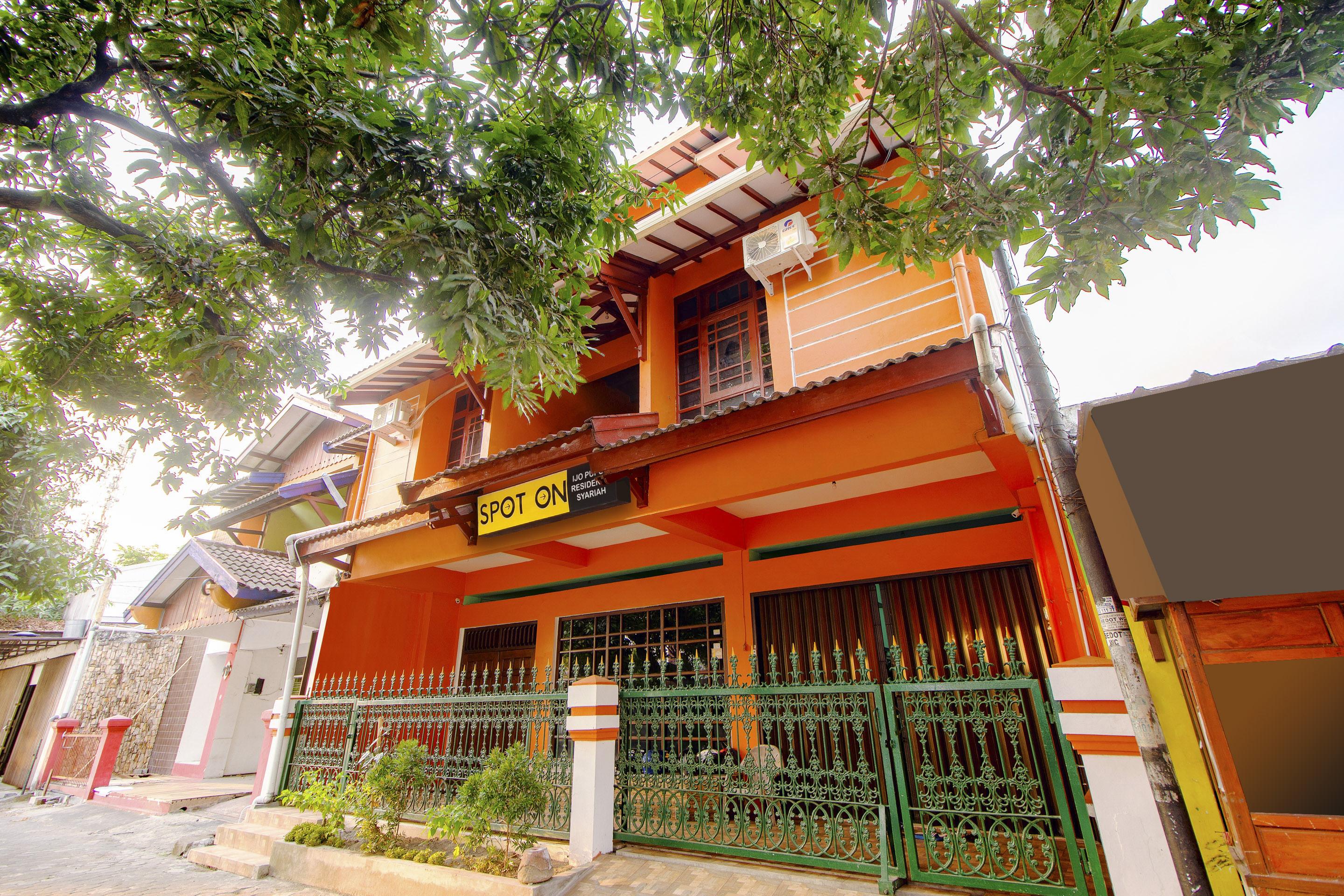 Spot On 2107 Ijo Pupus Syariah Residence Baturetno Esterno foto